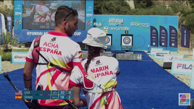 Medalla de bronce para el equipo mixto español formado por Alicia Marín y Pablo Acha